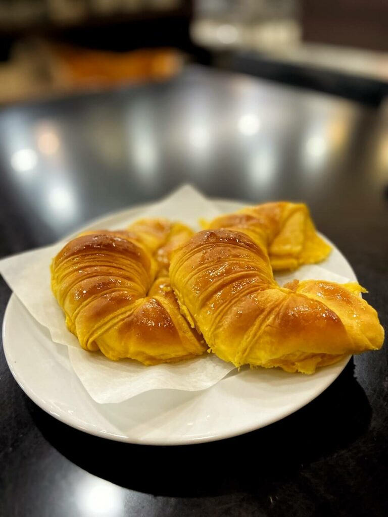 Portugiesisches Croissant in Cedofeita in Porto