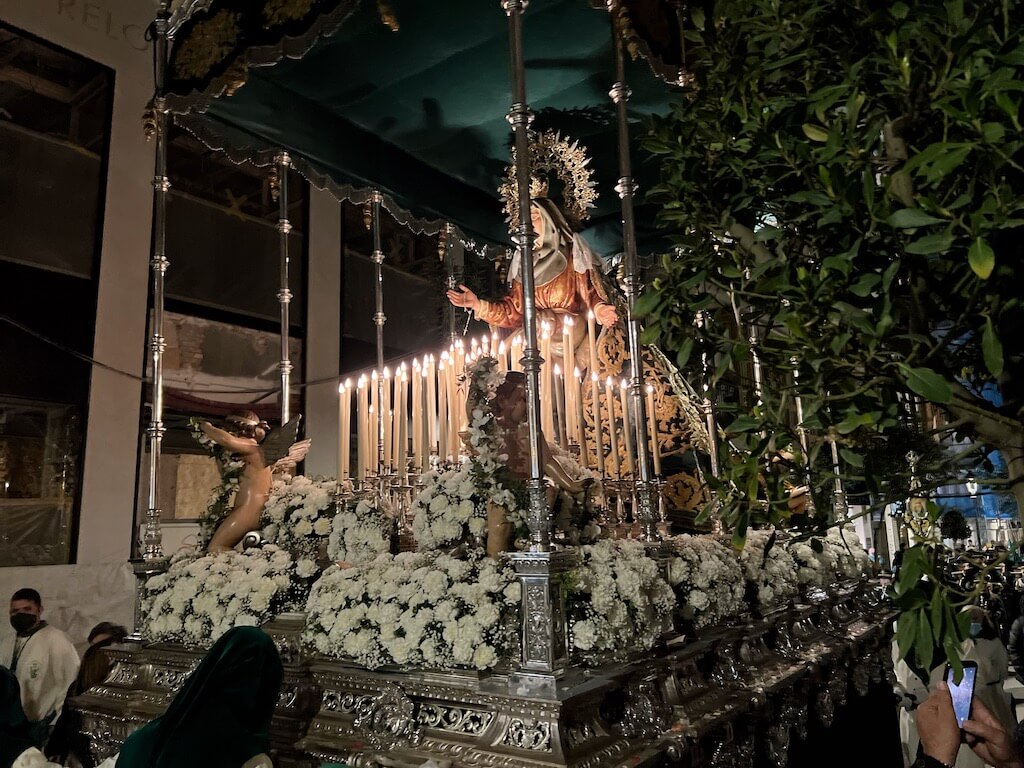 Osterprozession Schrein mit Jungfrau Maria in Palma de Malorca