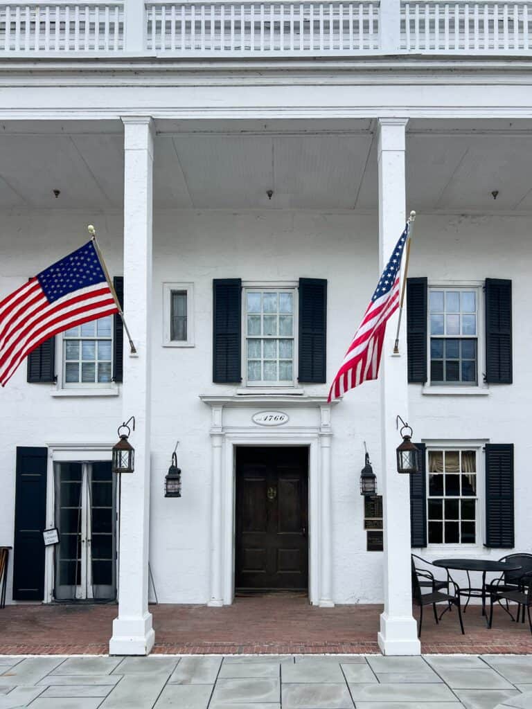 Beekman Arms Delamater Inn